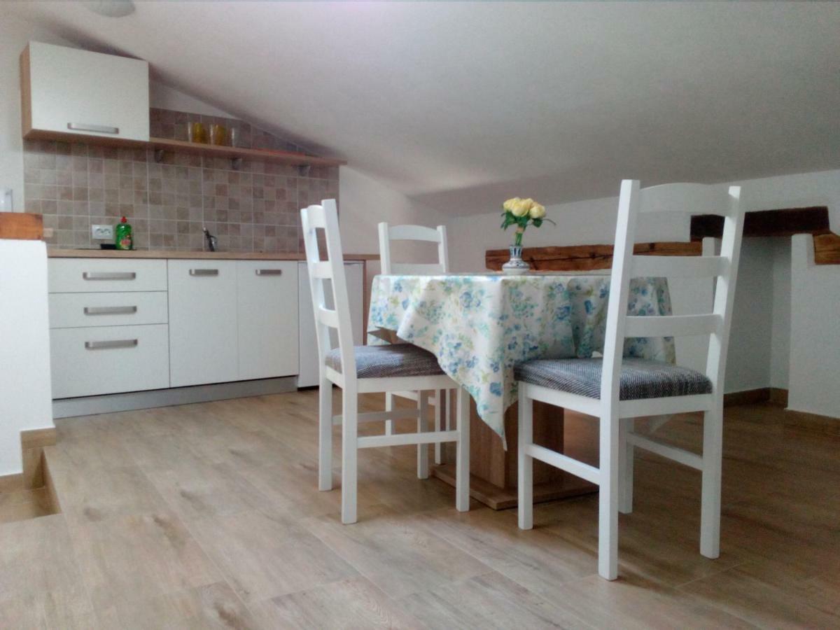 Apartment Elena Bale Ngoại thất bức ảnh