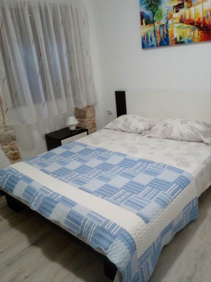 Apartment Elena Bale Ngoại thất bức ảnh