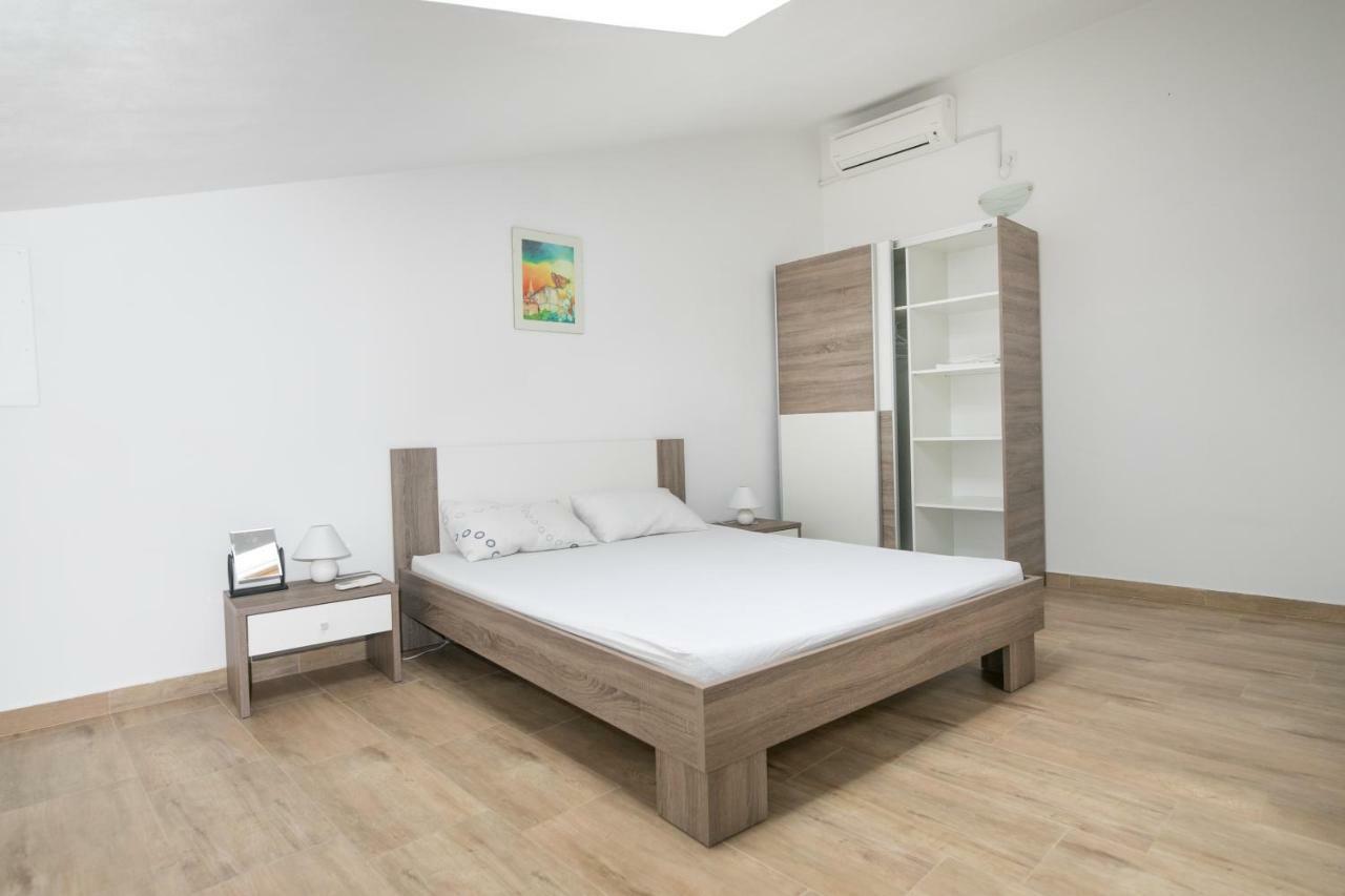 Apartment Elena Bale Ngoại thất bức ảnh