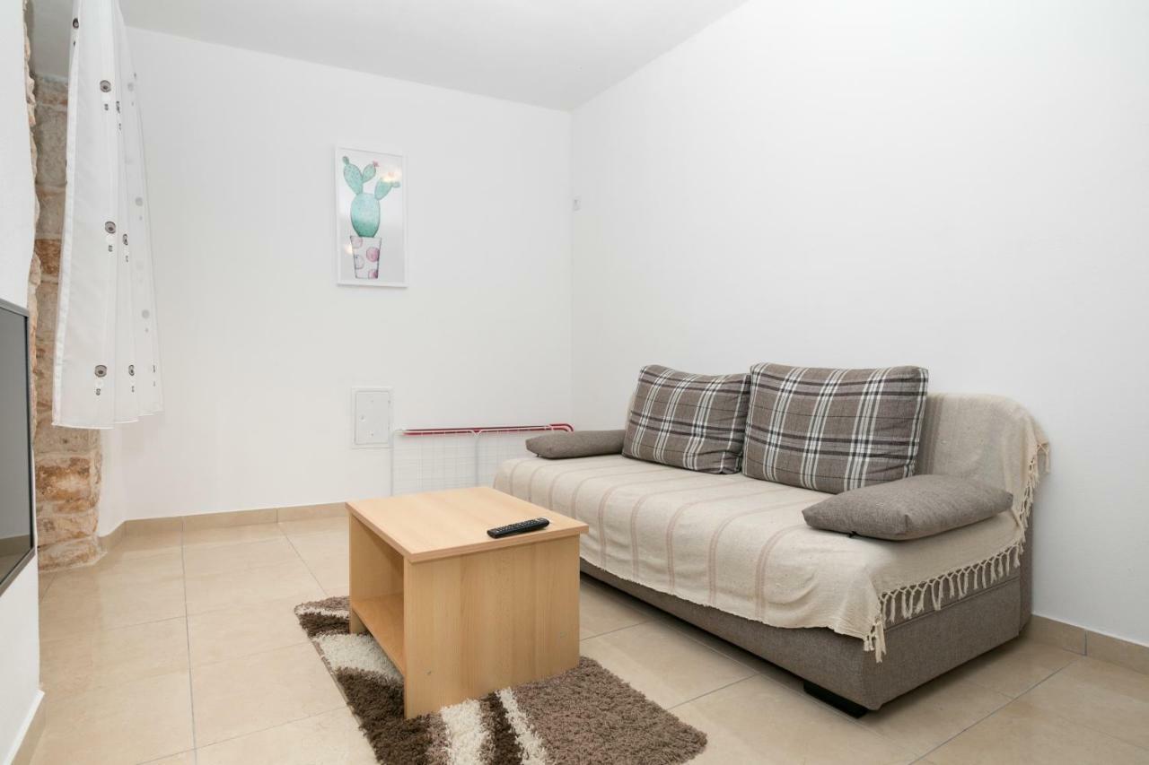 Apartment Elena Bale Ngoại thất bức ảnh